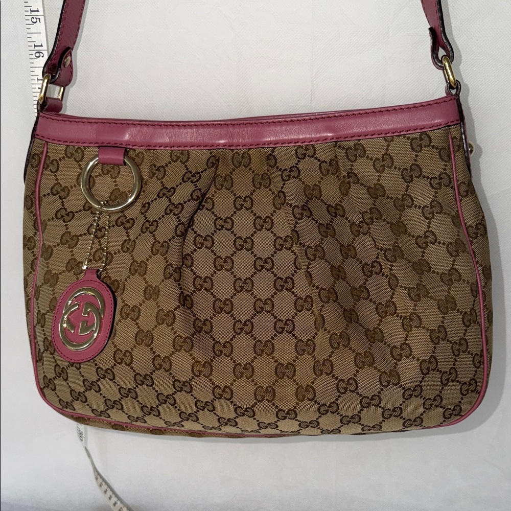Gucci Brown Monogram Shoulder Bag with Pink Trim - Picture 3 of 16